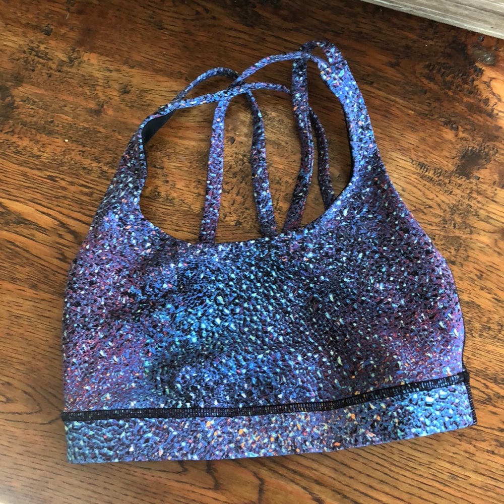 Lululemon sportsbra size 2
